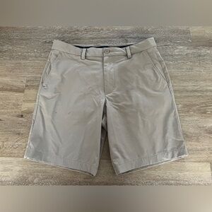 Vineyard Vines Shorts Mens Size 31 OTG On The Go Chino Beige